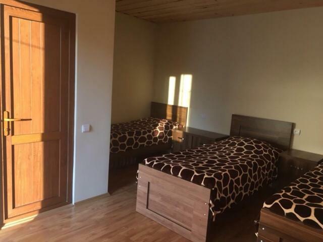 Guesthouse Besarion Ushguli Exteriör bild