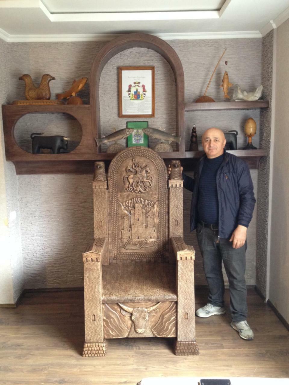 Guesthouse Besarion Ushguli Exteriör bild